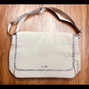 AUTHENTIC BURBERRY FRAGRANCE MESSENGER SHOULDER BG
